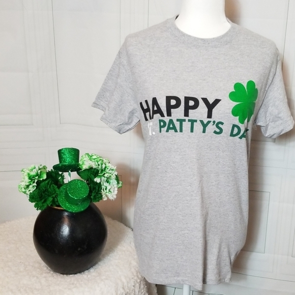 Happy St. Patrick's Day T shirt & Sock Set - Picture 4 of 7